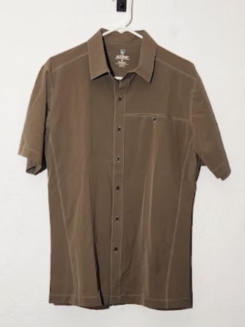 KUHL Men's Renegade Short Sleeve Button-Down Shirt Size Medium NWOT